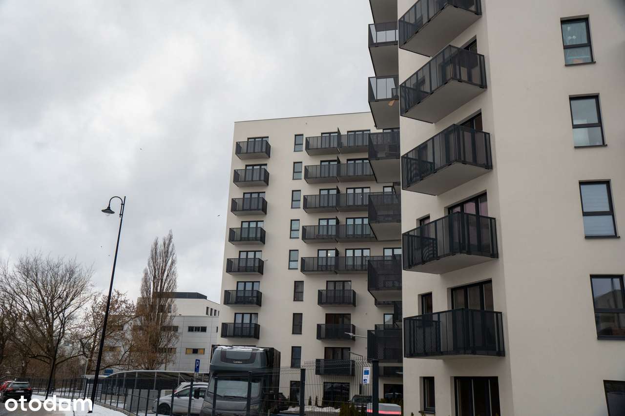 OKAZJA! 3 pokoje przy Politechnice i Sukcesji / PARKING GRATIS-3