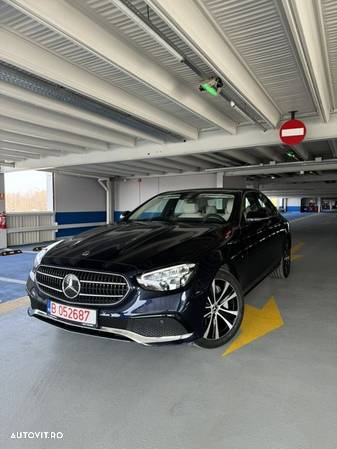 Mercedes-Benz E 300 T 9G-TRONIC Exclusive - 1