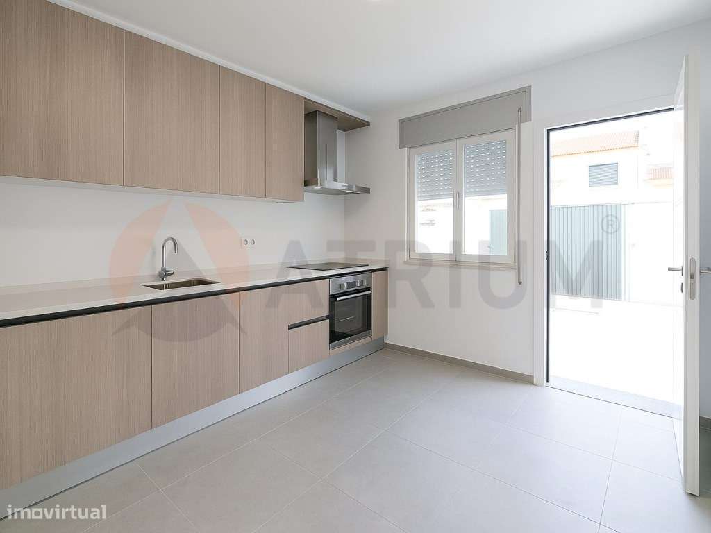 Possibilidade de venda remodelada por 300.000€ ! - Grande imagem: 5/29