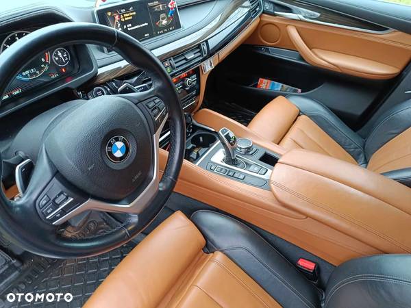 BMW X6 xDrive30d - 10