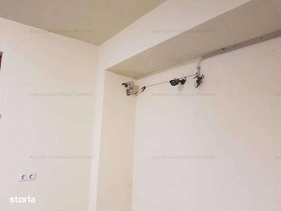 Spatiu comercial 150mp, zona Craiovei, finisat - Imagine principală: 3/4