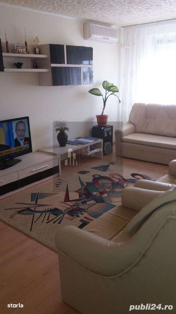 Apartament 3 camere, decomandat Rahova