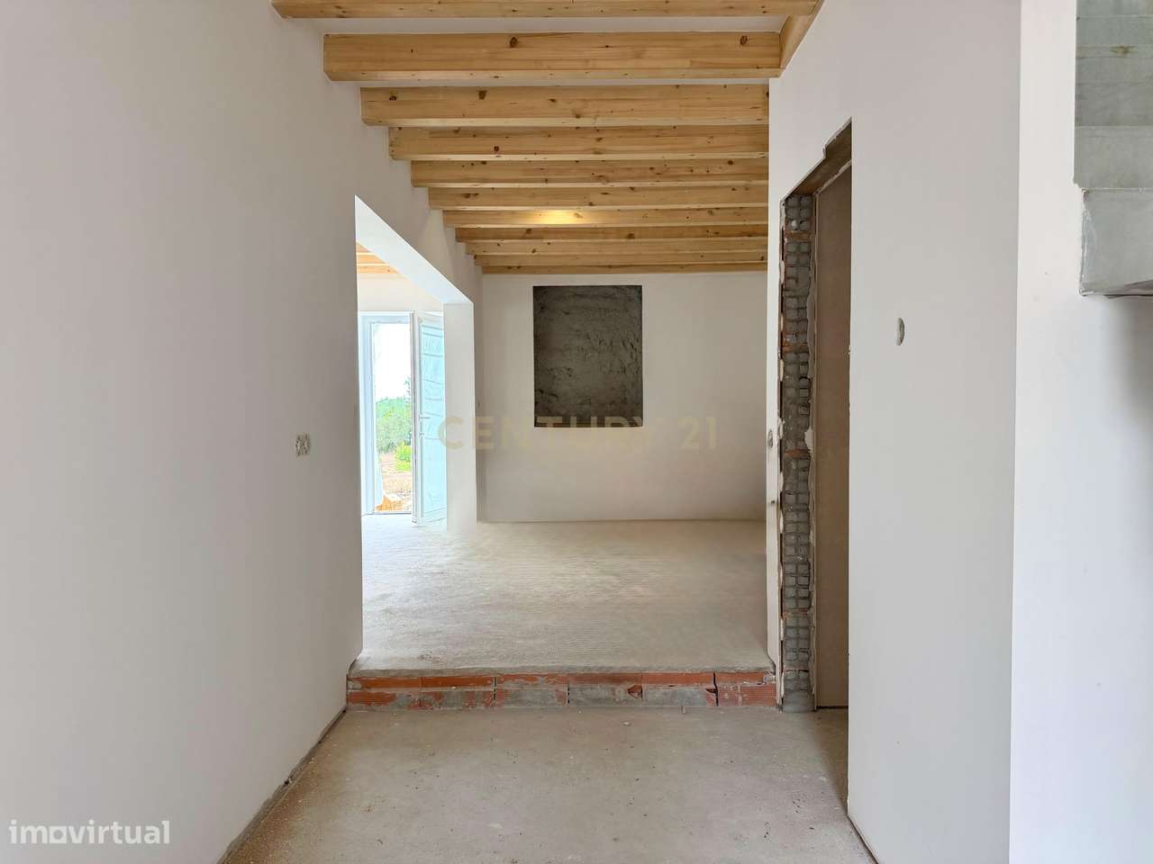 Moradia T3 totalmente remodelada | Lote 1.933m² | Alhadas, Figueira da-4