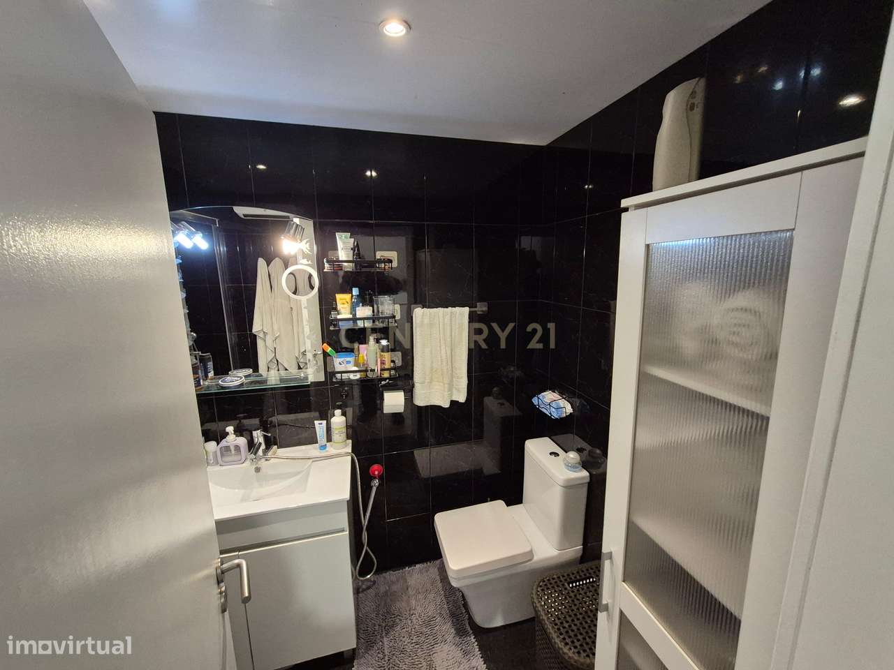 T3 Duplex Remodelado na Senhora da Hora-23