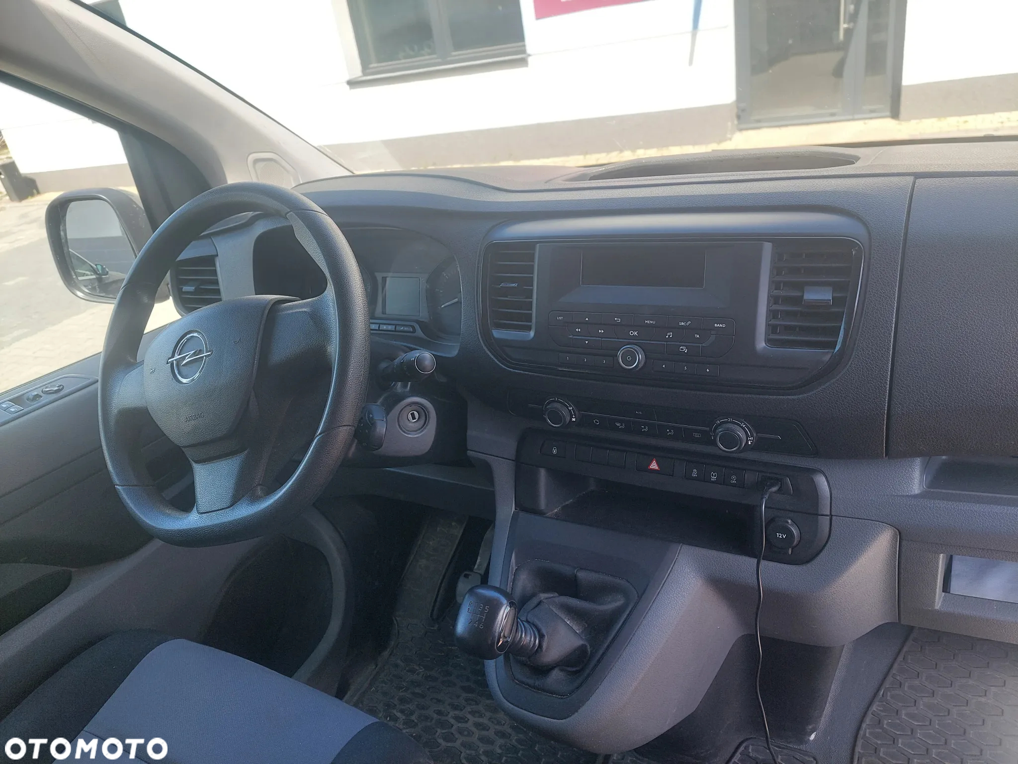 Opel Vivaro - 7