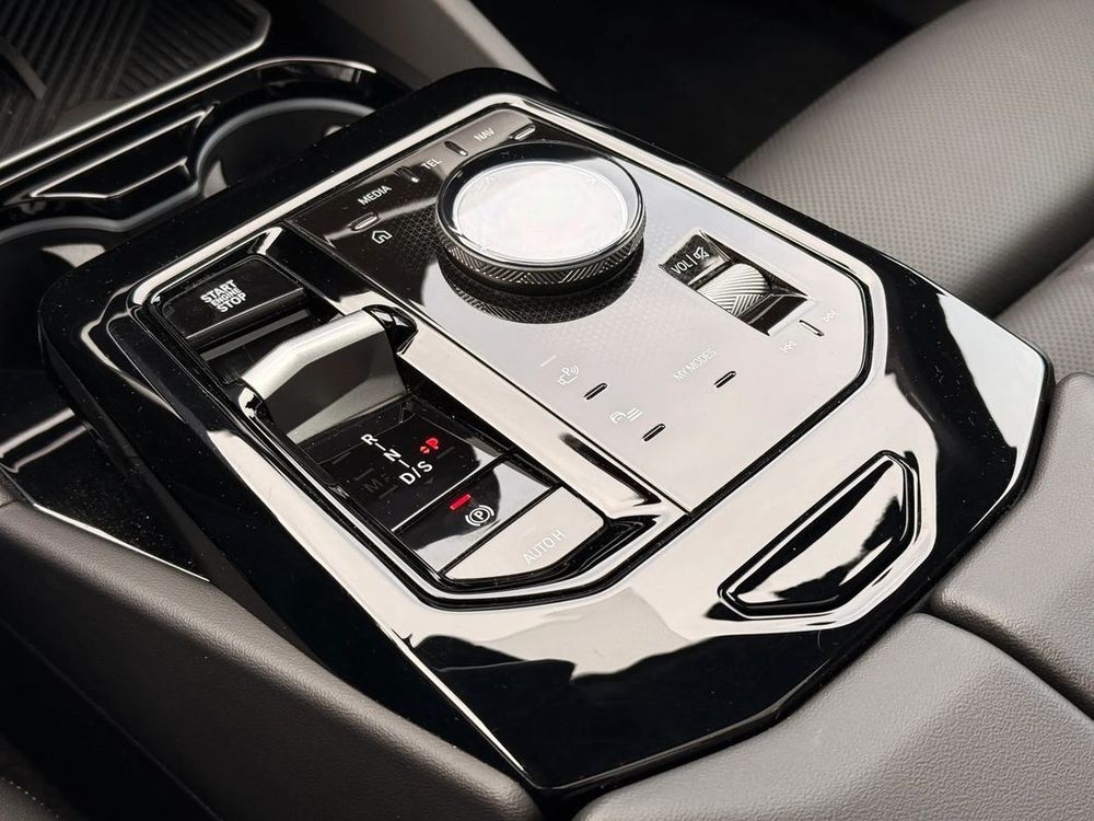 BMW Seria-5 520D 2025 — zdjęcie 7