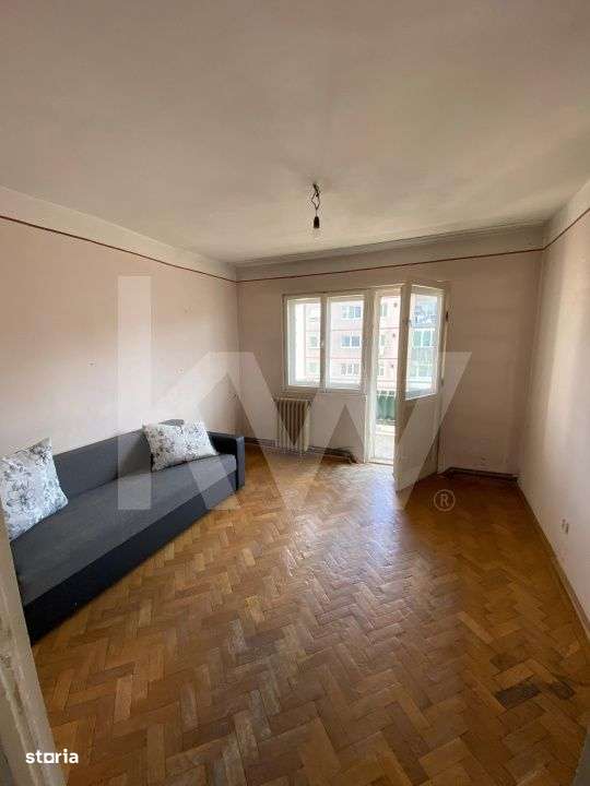 Apartament de vanzare 4 camere - Imagine principală: 2/9