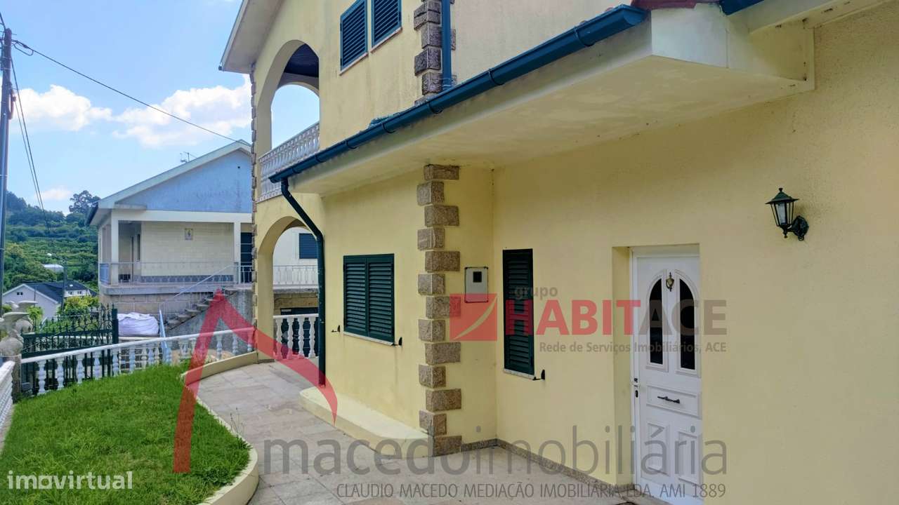 Moradia Individual T6 em Vila Verde - Grande imagem: 4/37