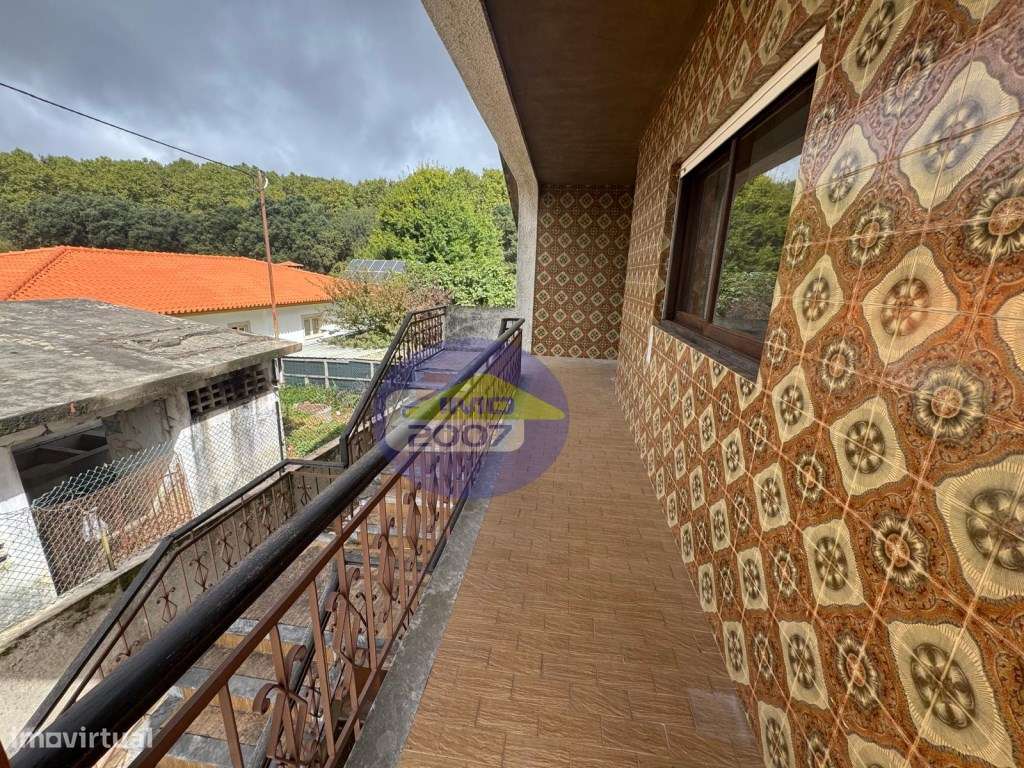 Moradia isolada T3 com Terreno em Santa Maria de Lamas - Grande imagem: 5/35