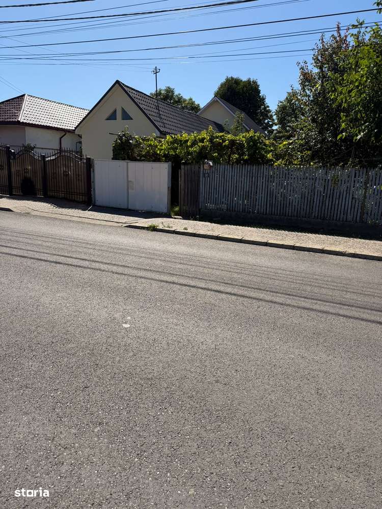 Vand Teren intravilan stradal  ,   pe strada  Bucegi - Imagine principală: 3/12