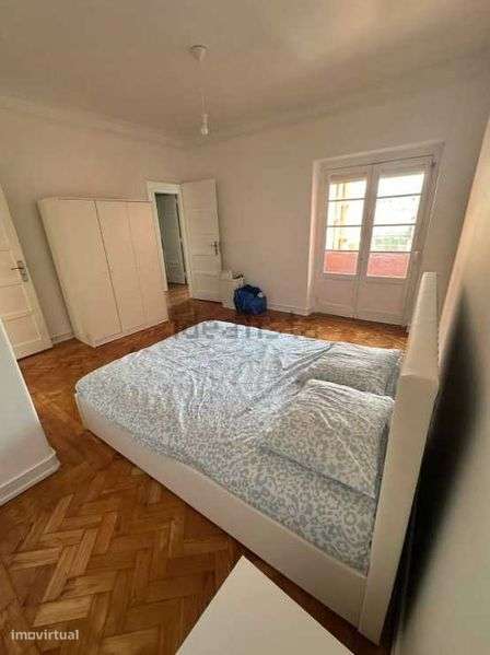 Venda de T2 em Damaia de Cima - Grande imagem: 4/8