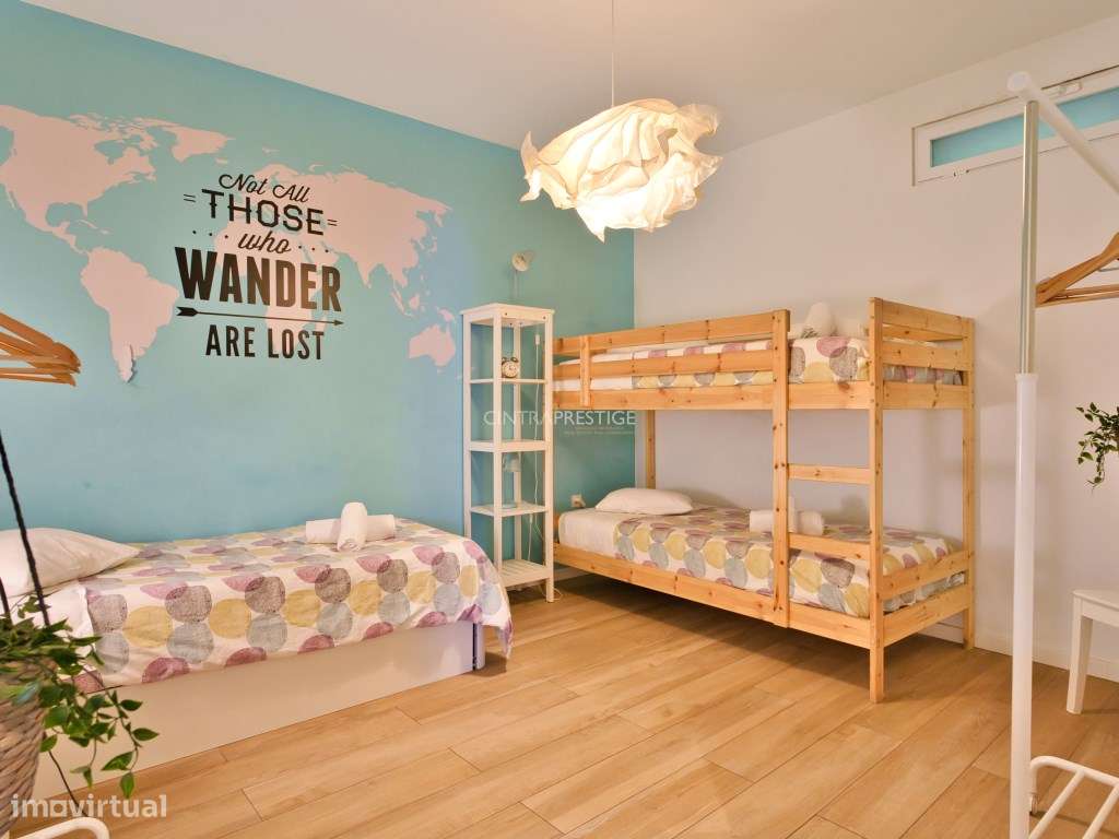 Moradia T5 Remodelada com Painéis Fotovoltaicos - Monte Santos, Sintra-43