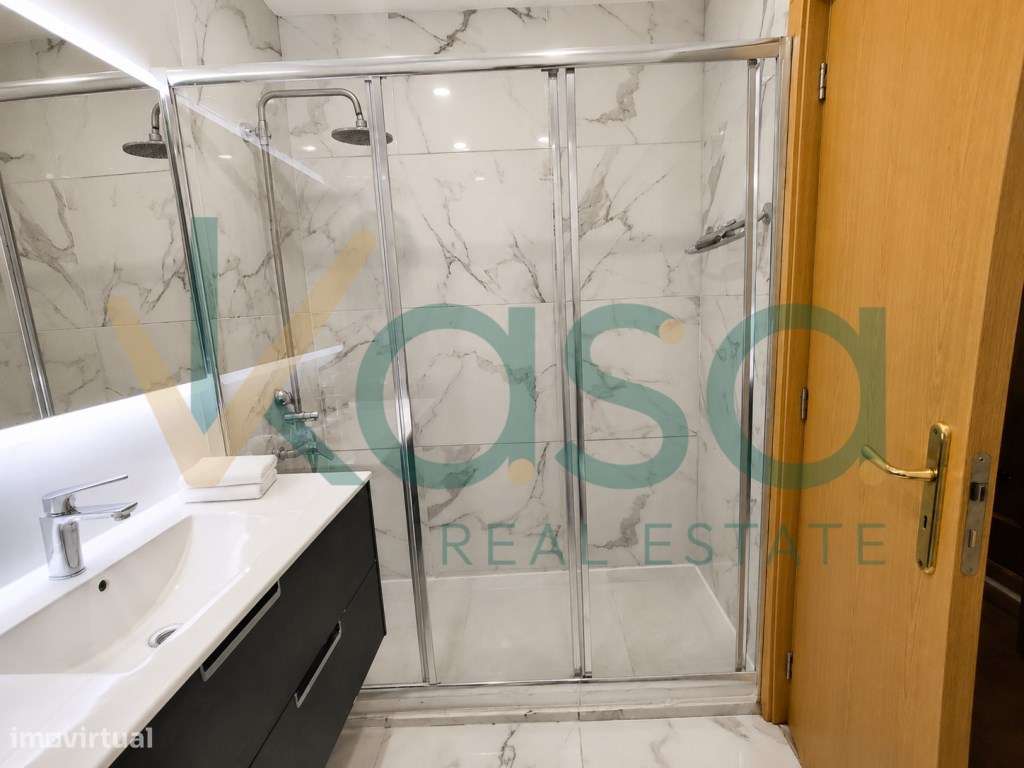 T2 amplo com 98 m², garagem independente, varanda e elevador | Alto...-15