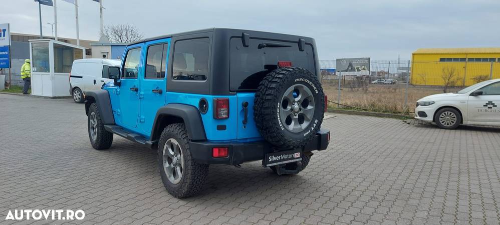 Jeep Wrangler - 3