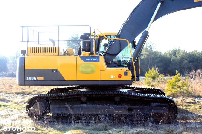 Volvo EC 300DL - 1