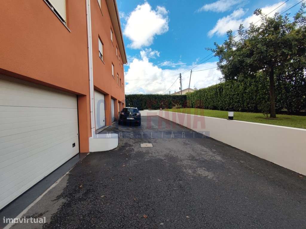 Apartamento T3 em Louro-26