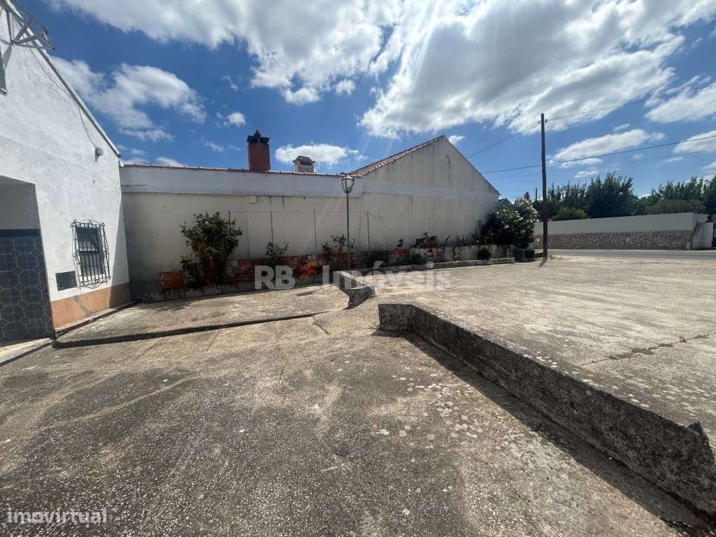 Café com estacionamento e terreno - Curvaceiras, Tomar - Grande imagem: 5/37