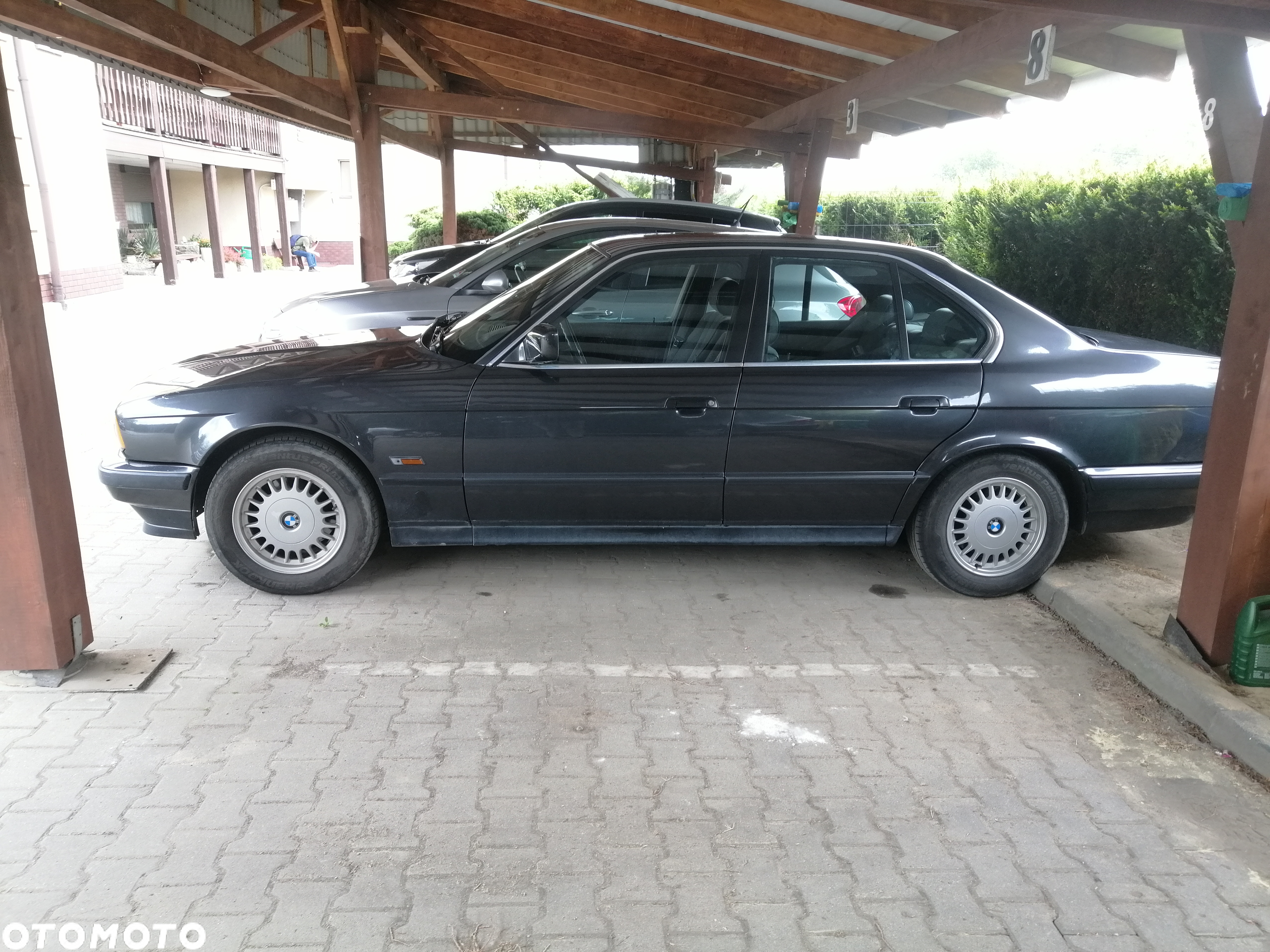 BMW Seria 5 520i - 35