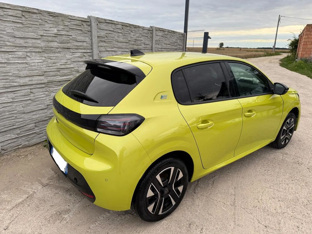 Peugeot 208 II (2019-) Elektromotor 136 E-Style 2025