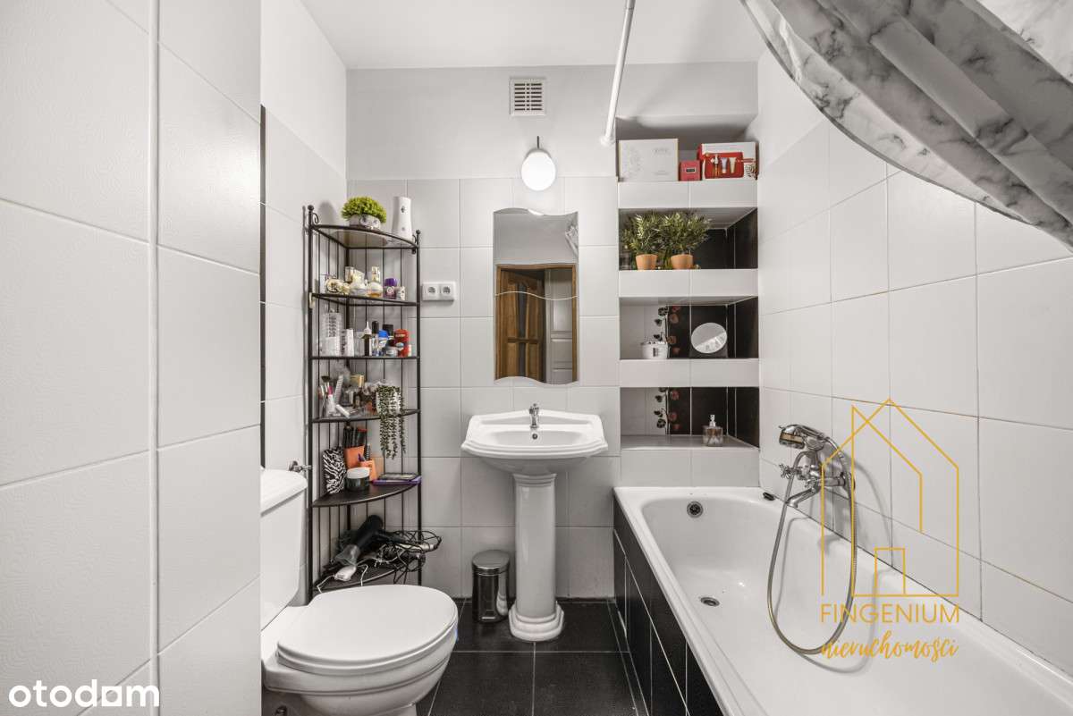 3 pokje z dużym tarasem na ostatnim piętrze Ząbki-11