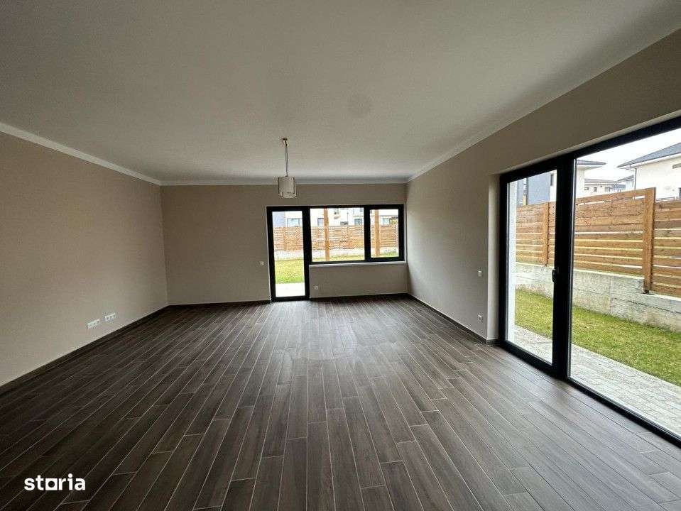 Casa individuala de 4 camere,  129 mp utili, curte, zona Dezmir - Imagine principală: 2/11