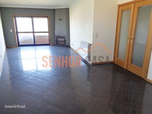 Apartamento T3+1 Duplex em condomínio fechado, Valadares, Gaia