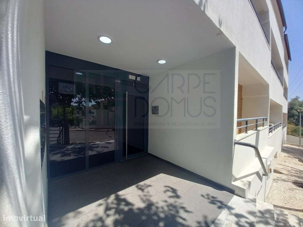 Apartamento T4 Duplex na Castanheira do Ribatejo - Grande imagem: 4/54