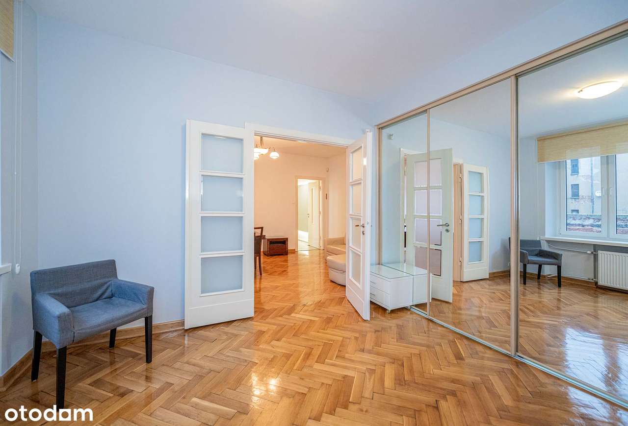 Zadbane 2 pok mieszkanie z balkonem w sercu miasta, ul Sienkiewicza-4