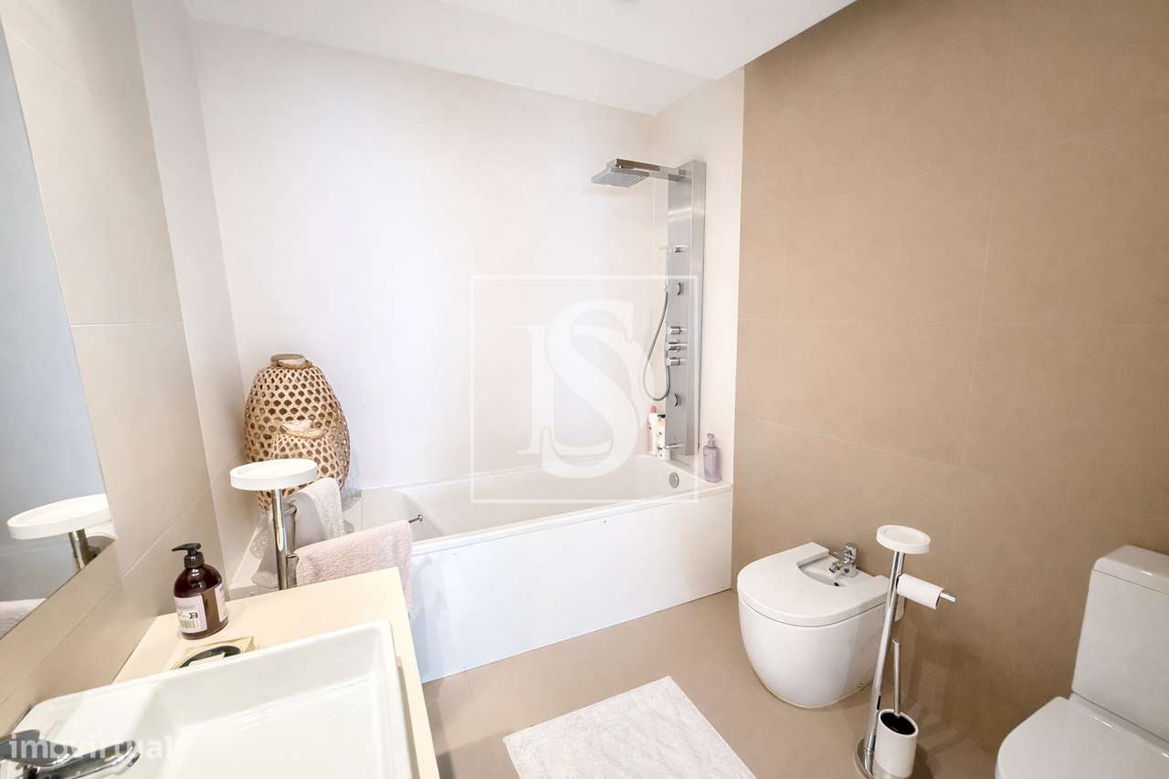 Apartamento T4 - Torres Novas-15