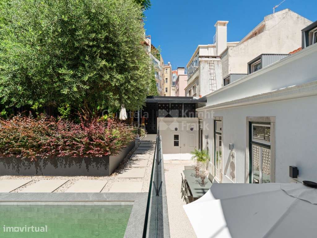 Moradia de charme com piscina e jardim para venda, em Lisboa-22