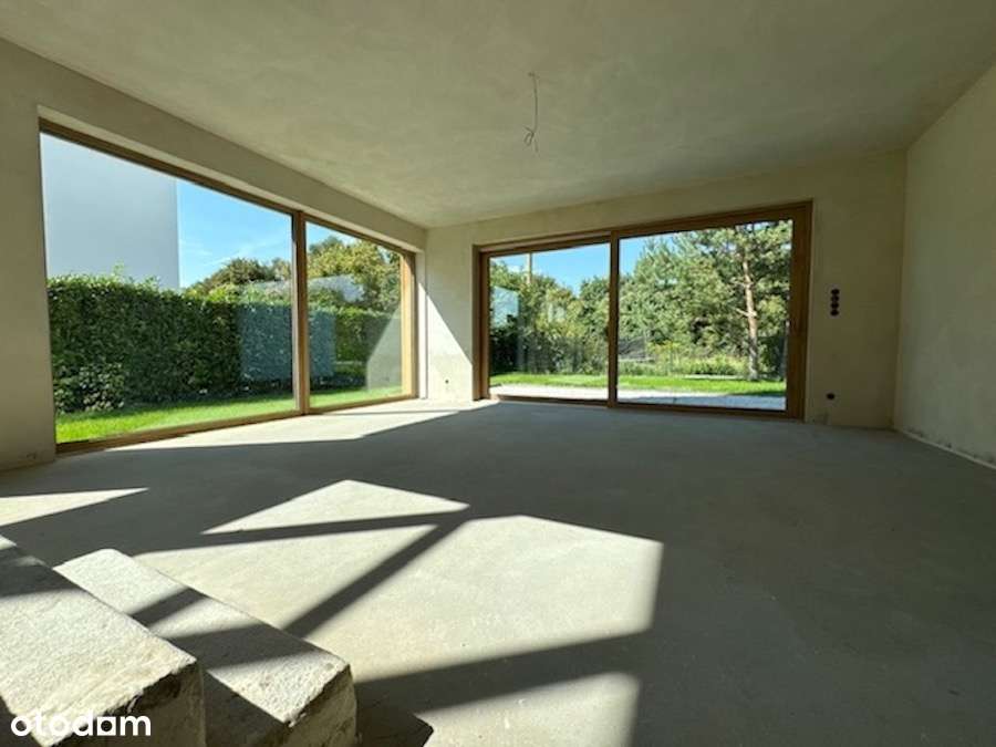 Dom z podwójną ścianą, pompa ciepła, trzy łazienki, antresola-9