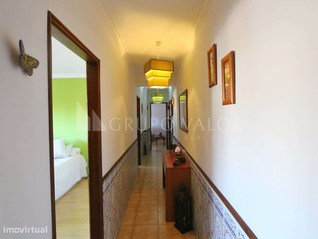 Apartamento T2 com Arrecadação, Algueirão Mem Martins-9
