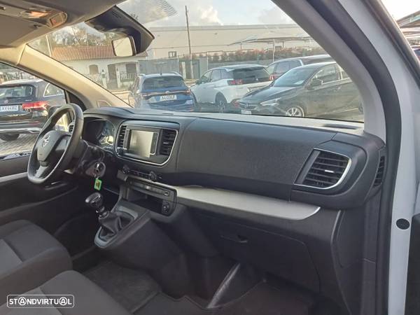 Opel Vivaro 1.5 CDTi L1H1 Essentia - 28