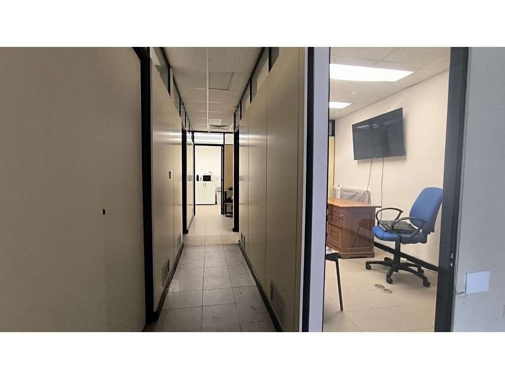 Armazém nas Olaias - Grande imagem: 3/10