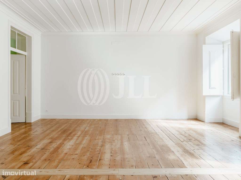 Apartamento T3 totalmente remodelado, na Lapa, Lisboa - Grande imagem: 3/27