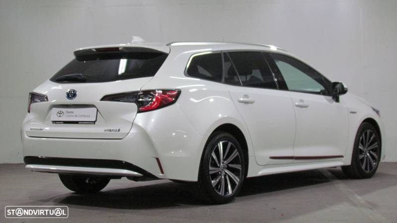 Toyota Corolla Touring Sports 1.8 Hybrid Comfort+P.Sport - 18