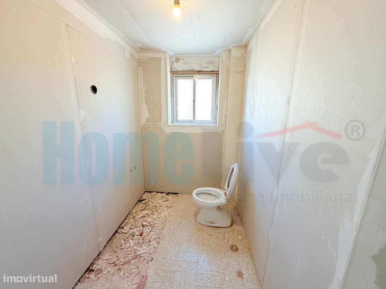 Apartamento T3 Totalmente Renovado | Vista de Rio | Forte da Casa-6