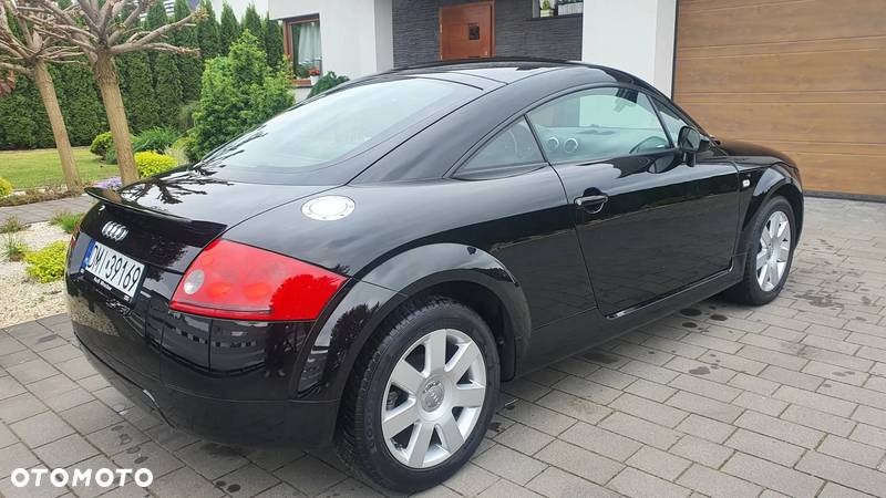 Audi TT Coupe 1.8T - 14