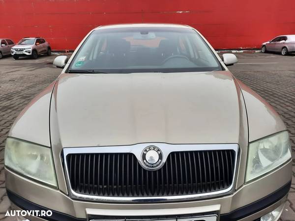 Skoda Octavia 1.6 Classic - 4