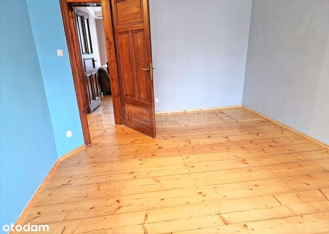 Trzypokojowe mieszkanie w ścisłym centrum! - Pełny obrazek: 5/8