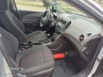 Chevrolet Aveo 1.2 LT - 13