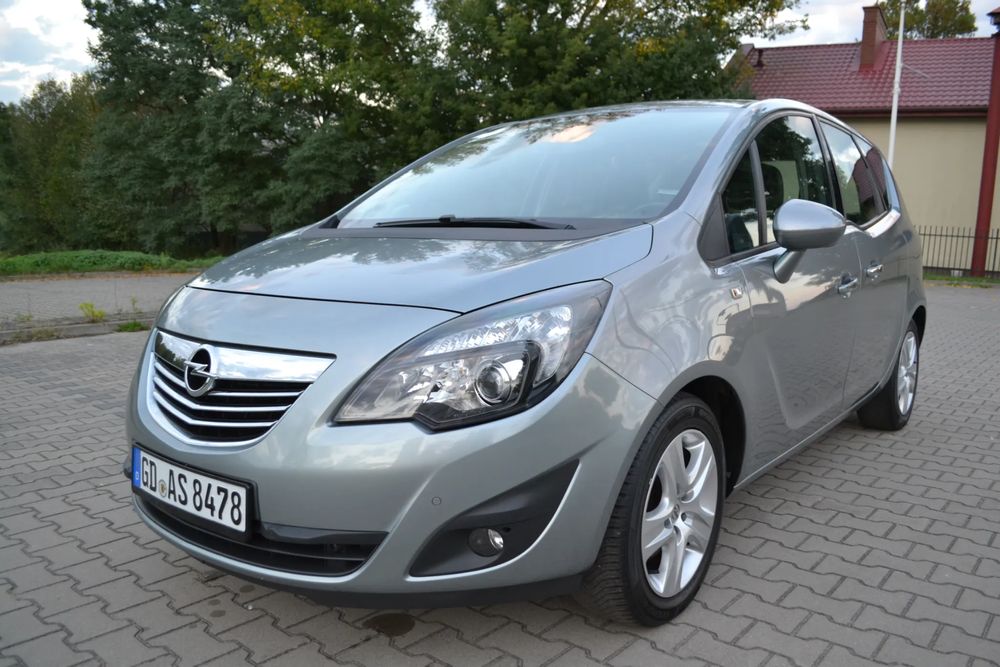 Opel Meriva II 1.4 Innovation 2011