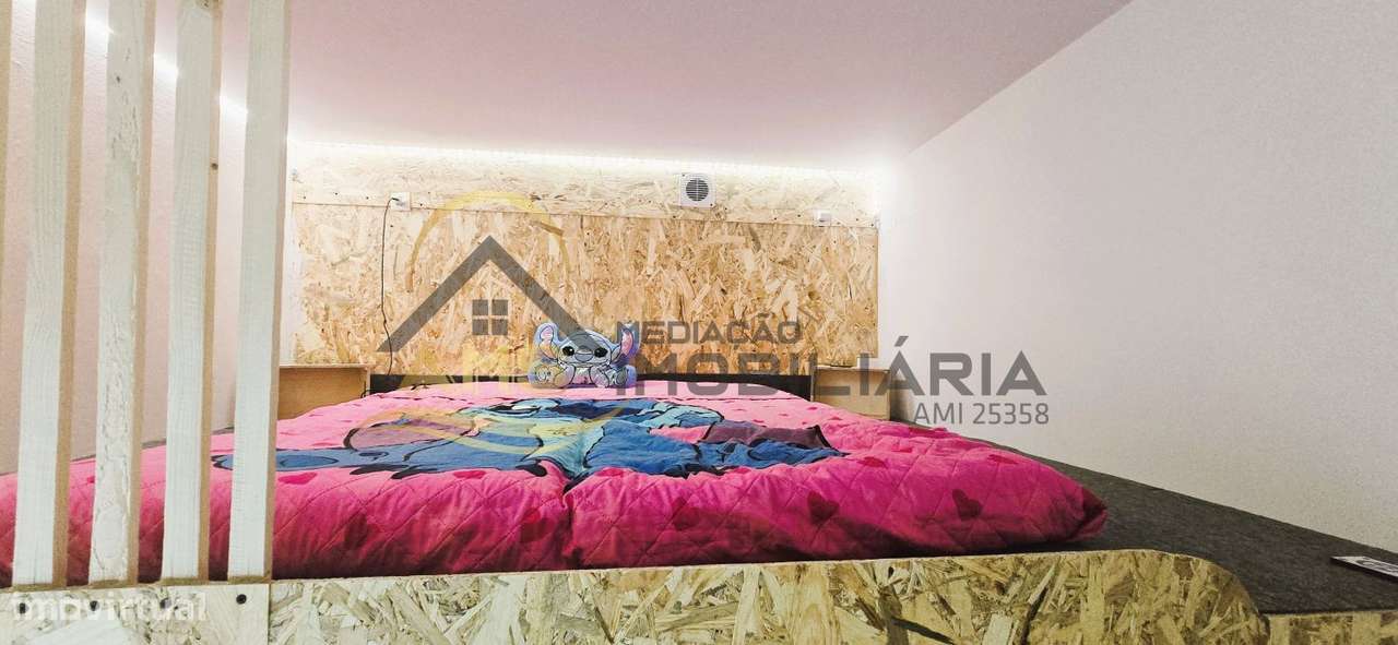LOJA COMERCIAL/APARTAMENTO T1+1-23