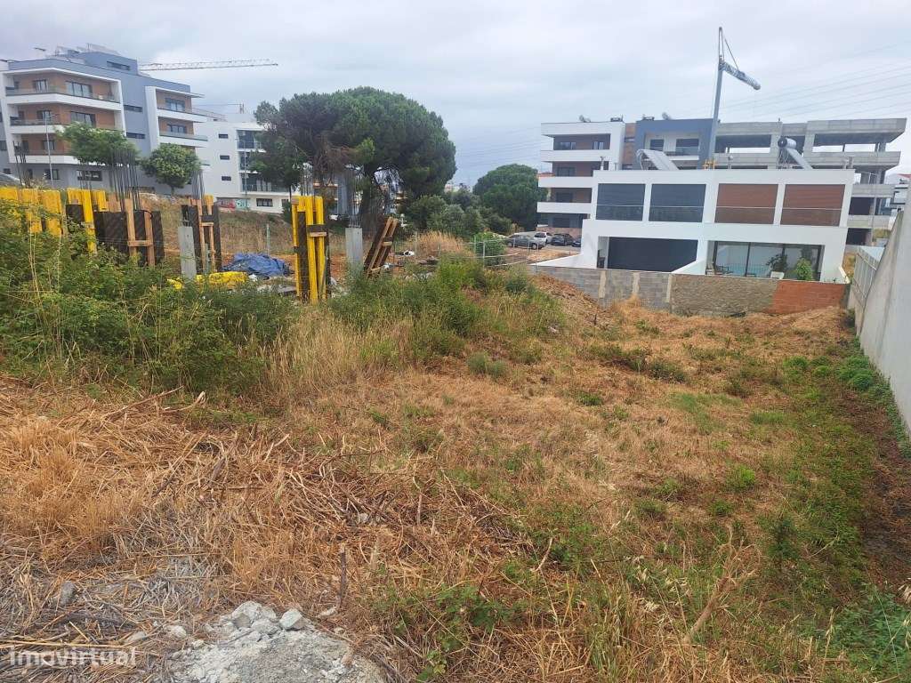 Lote de terreno com projeto aprovado na Quinta da Amizade - Grande imagem: 5/14