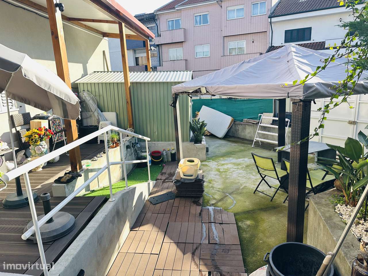 Moradia T3+T2 Bifamiliar para habitação própria ou investimento-33