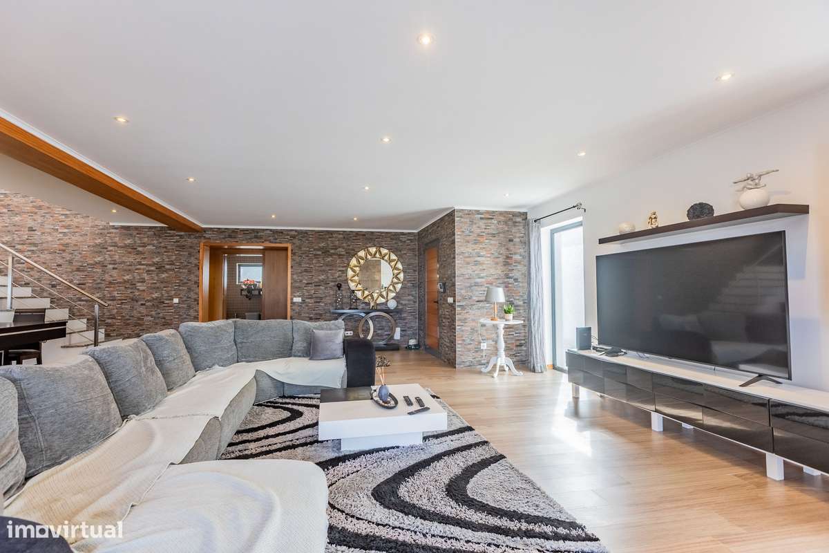 Moradia T3 - Pico da Pedra - Grande imagem: 4/18