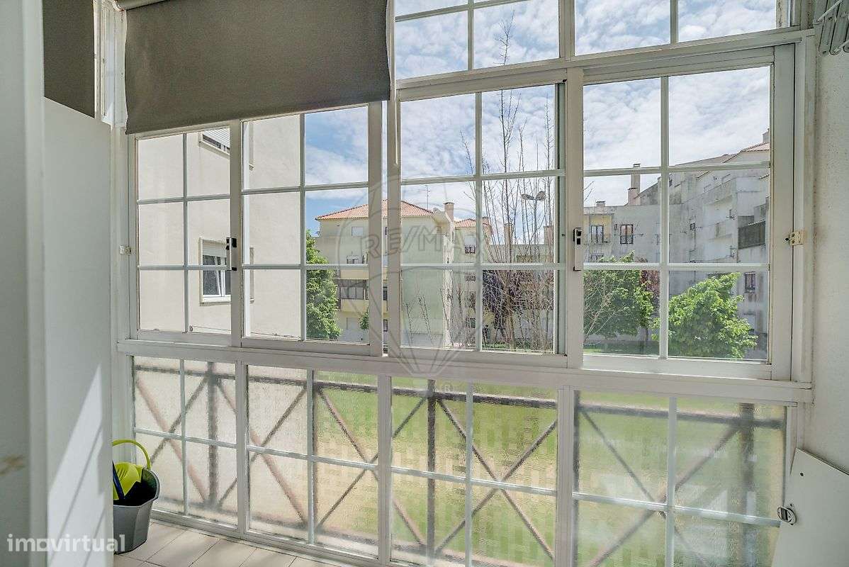 Apartamento T3 em Quinta do Conde-19