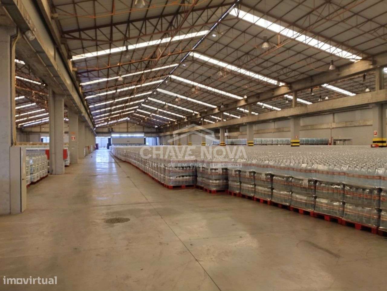 Armazém no Vale do Cobro, Setúbal - Grande imagem: 1/10