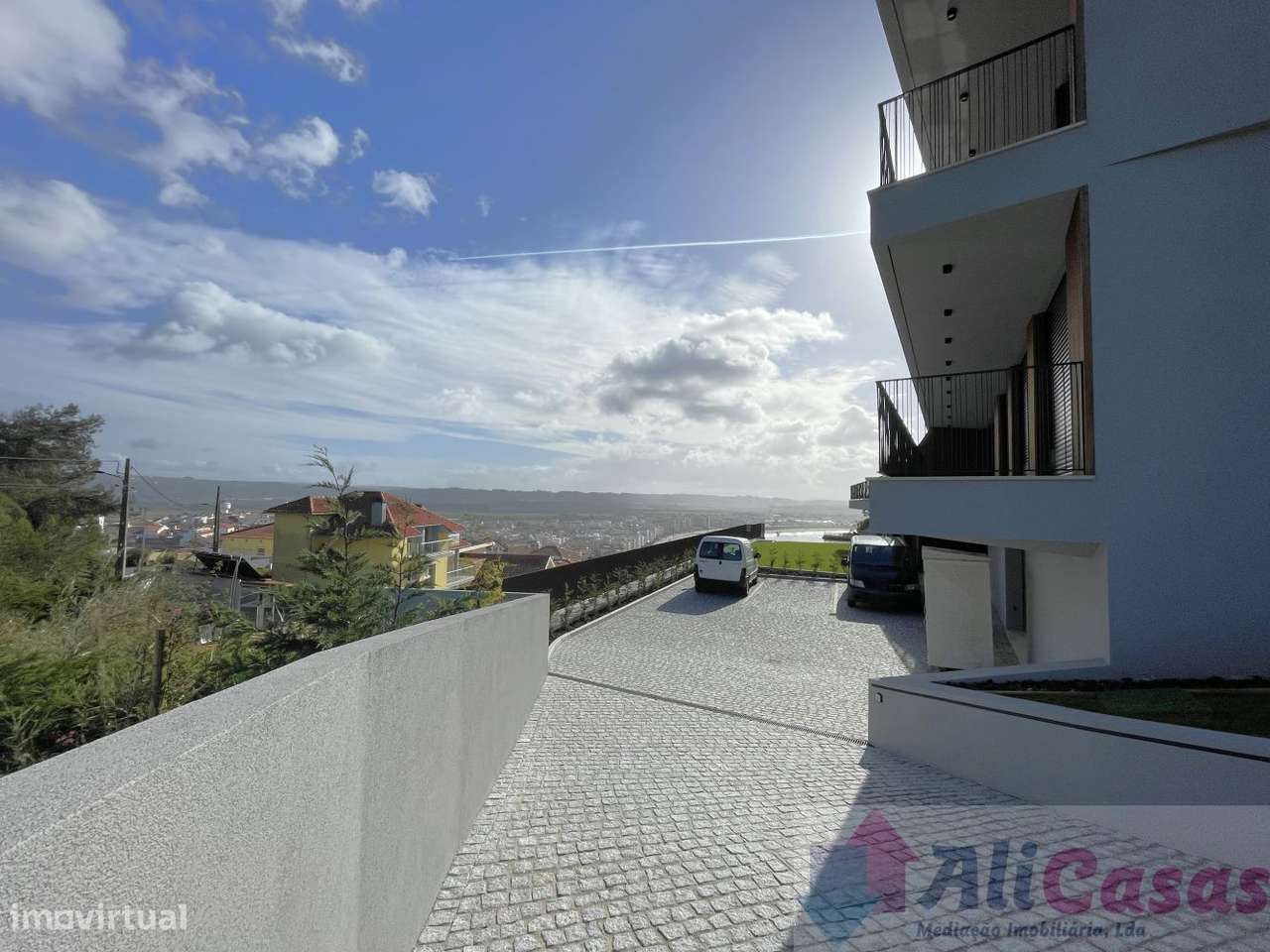 Excelente T3 C/terraço e Jacuzzi Privado- Vista para a Baía-22