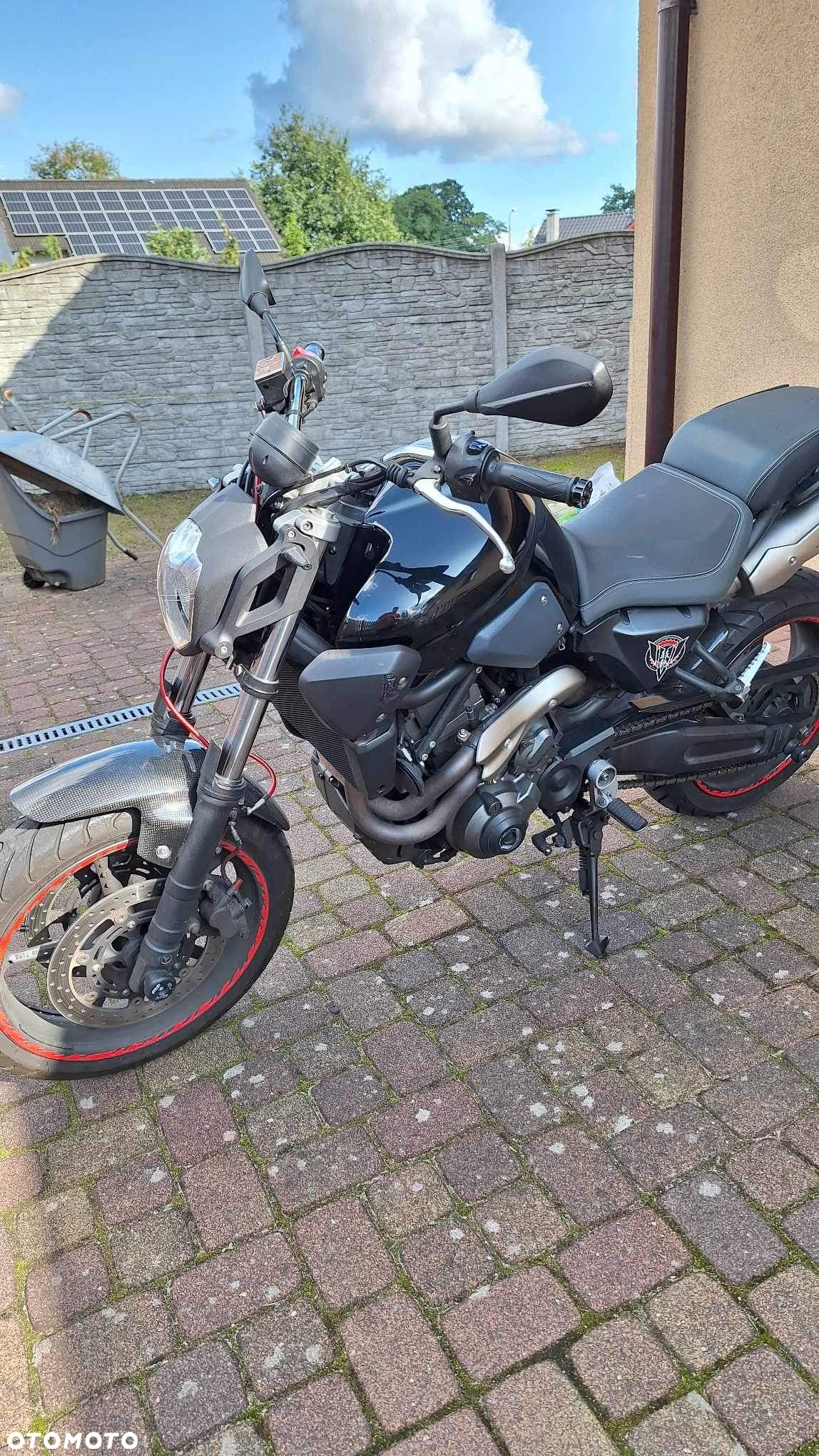 Yamaha MT - 3